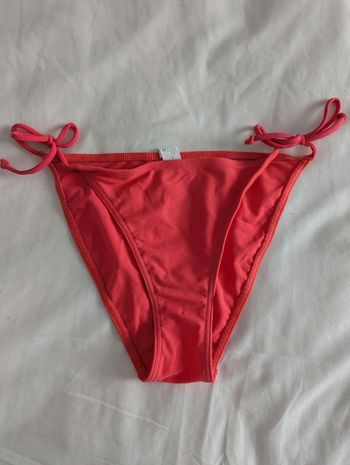 Bas de maillot de bain femme ☺️