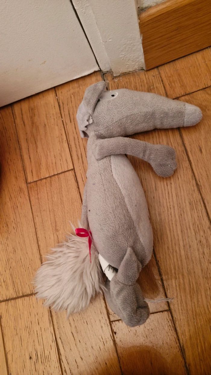 Peluche la louve / le loup Auzou - photo numéro 2
