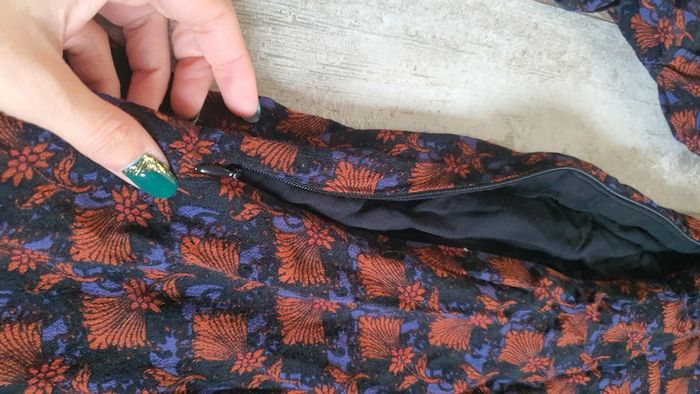 Robe la fée maraboutée taille 36 en très bon état - photo numéro 8