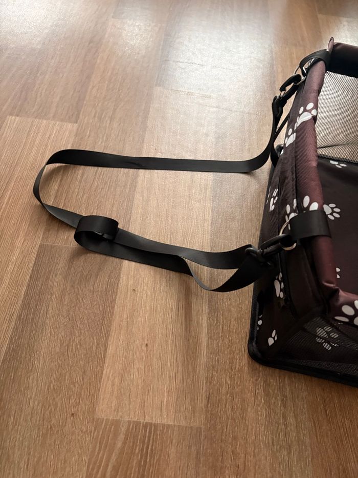 Sac pour chien en voiture - photo numéro 3