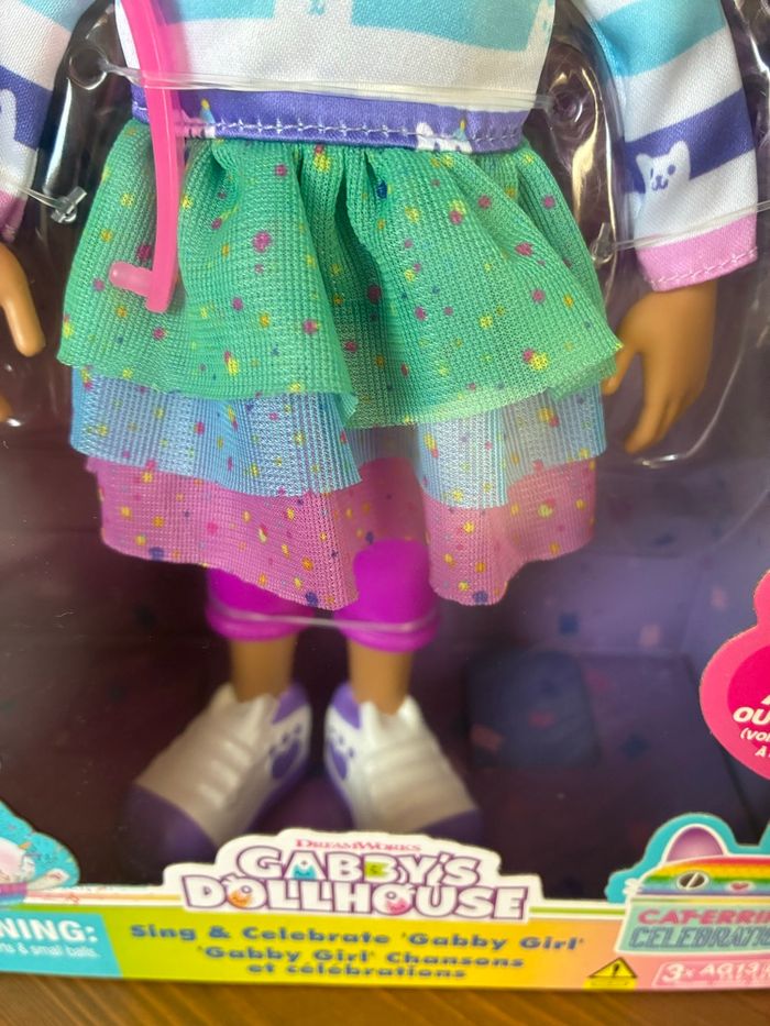 Grande poupée interactive Gabby Chat - photo numéro 4