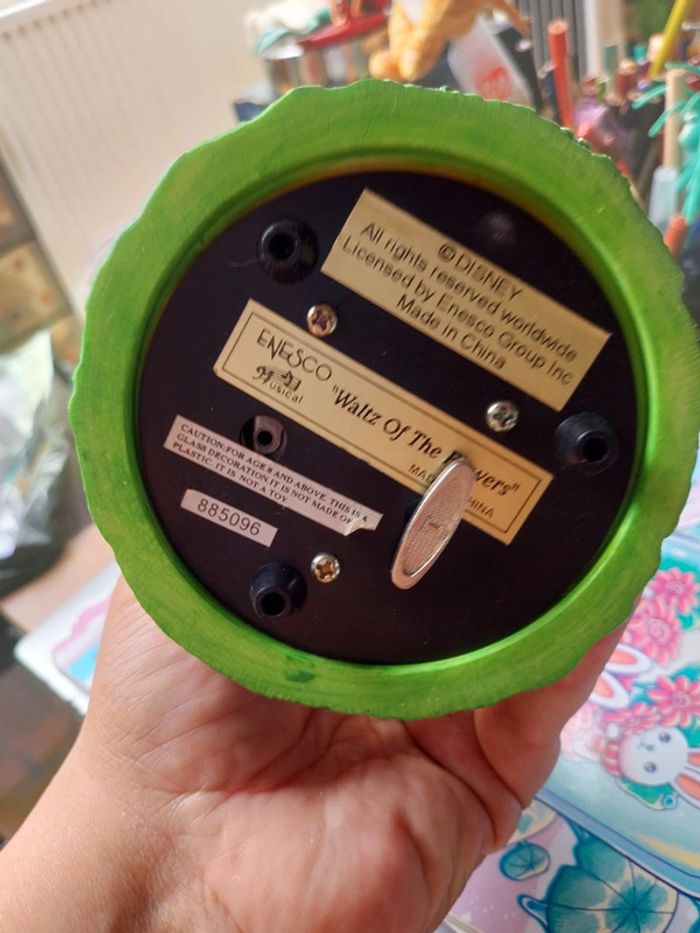 Snowglobe musical Bambi importation usa - photo numéro 6