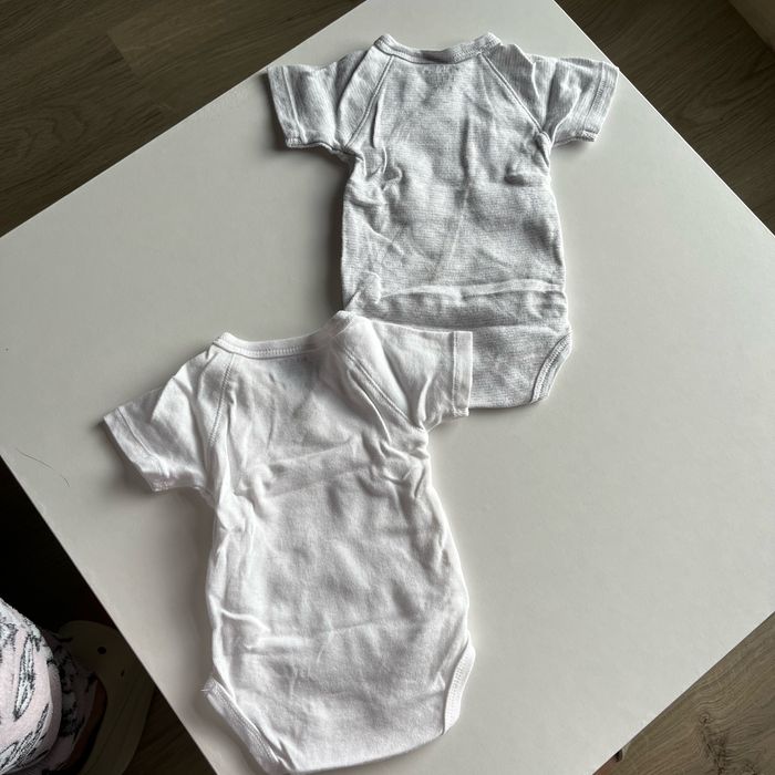 Body manche courte taille 1 mois - photo numéro 2