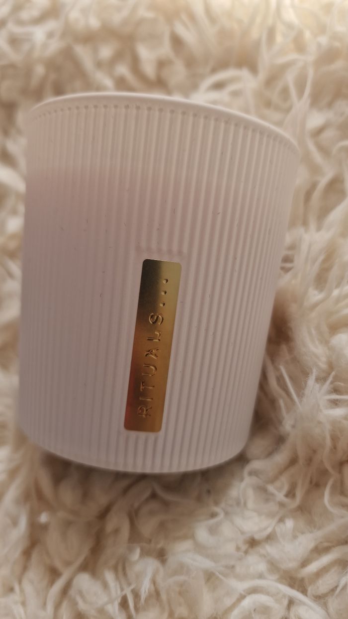 Bougie  scented candle Rituals - photo numéro 3