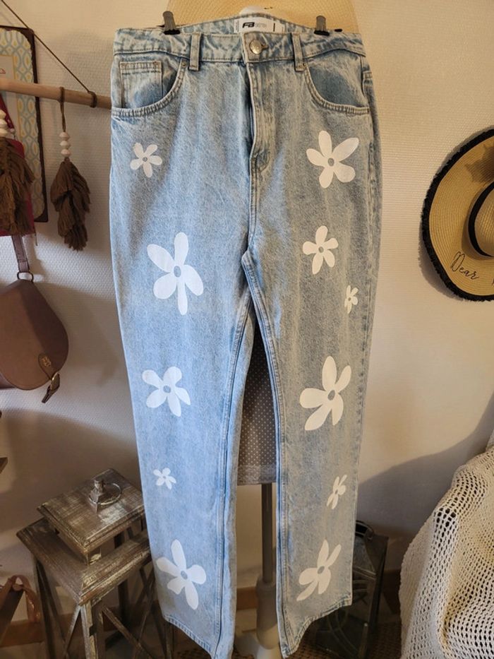 Jeans fleurs