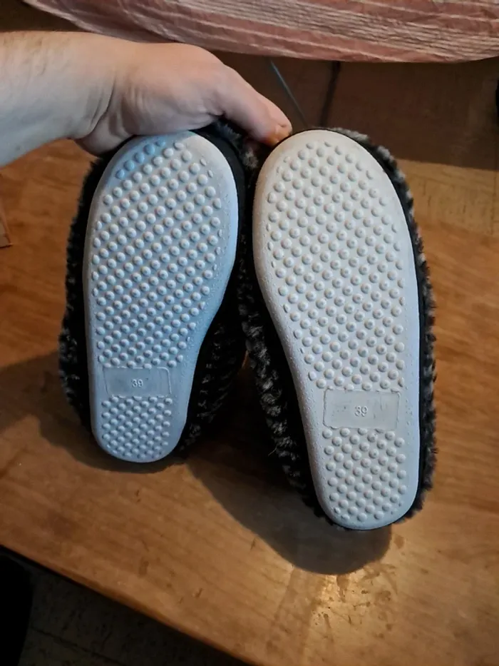 Chaussons chauds - photo numéro 5