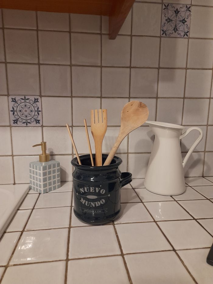 Pot à ustensiles de cuisine