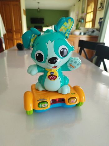 Titou mon toutou hoverboard jouer bébé