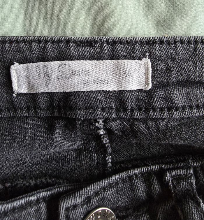 Kiabi Jean Slim Coton Gris Très bon état 36 - photo numéro 6