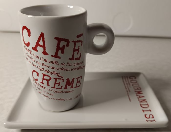 Lot Neuf 4 tasses café crème Maisons du monde avec 4 soucoupes rectangle - photo numéro 2