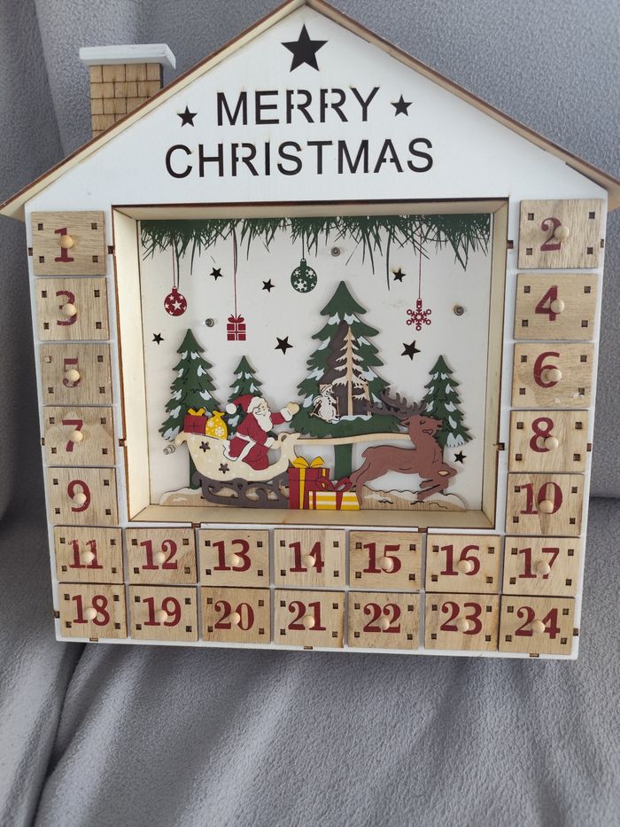 Calendrier de l'avent en bois