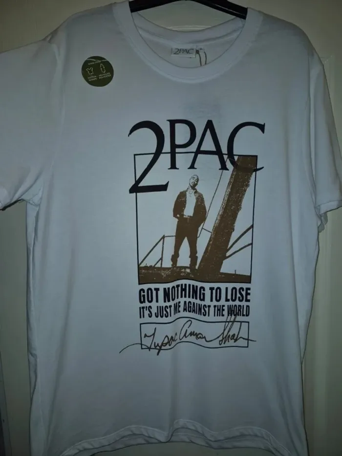 T shirt 2 PAC neuf