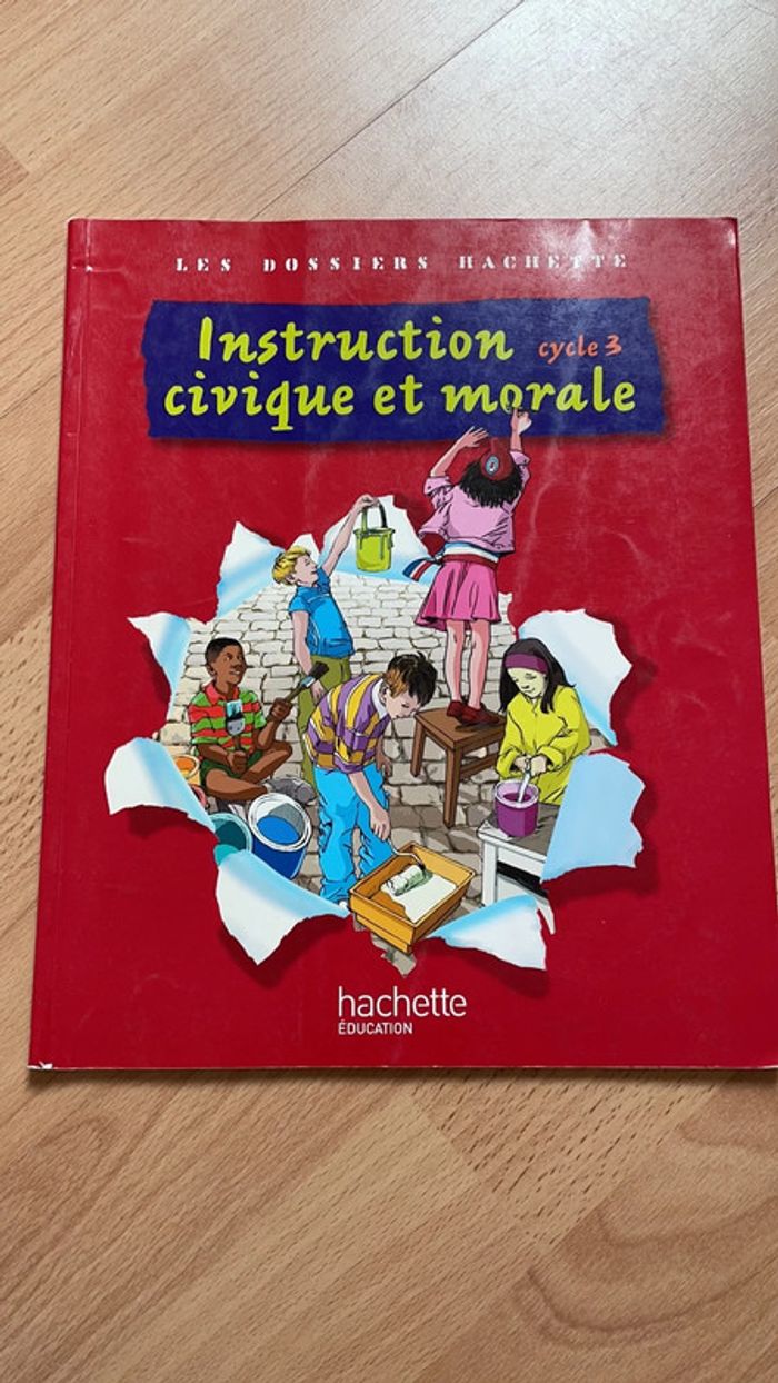 Dossier Hachette et guide pédagogique - photo numéro 2