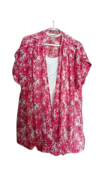 T-shirt habillé motif floral