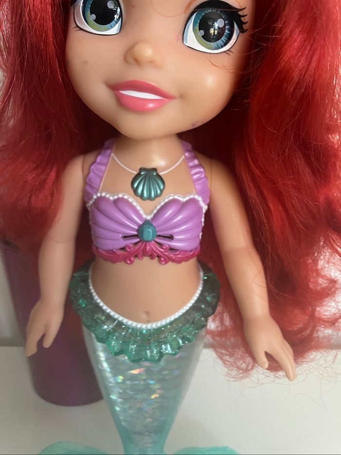 Poupée ariel qui chante - photo numéro 2