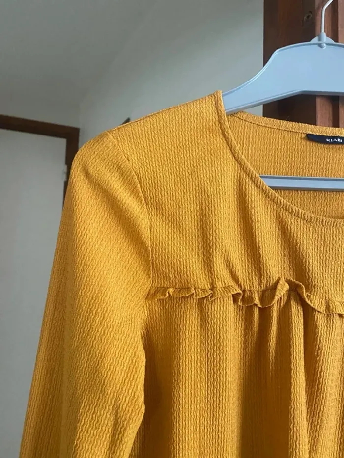 💛 Blouse femme jaune moutarde – Kiabi – Taille 38 – Très bon état 🌼 - photo numéro 3