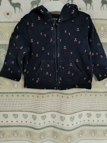 Gilet à capuche 18 mois