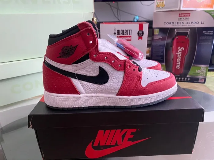 Jordan 1 rétro high spider man 2018 - photo numéro 8