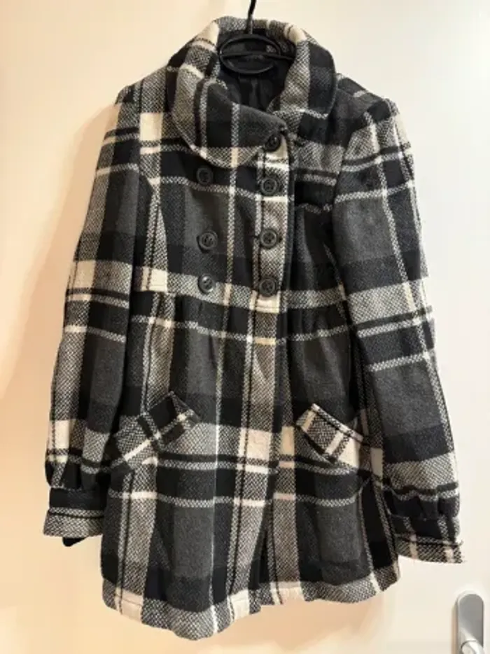 Manteau à carreaux