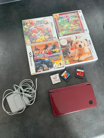 Lot Nintendo dsi xl et 7 jeux ds/3ds