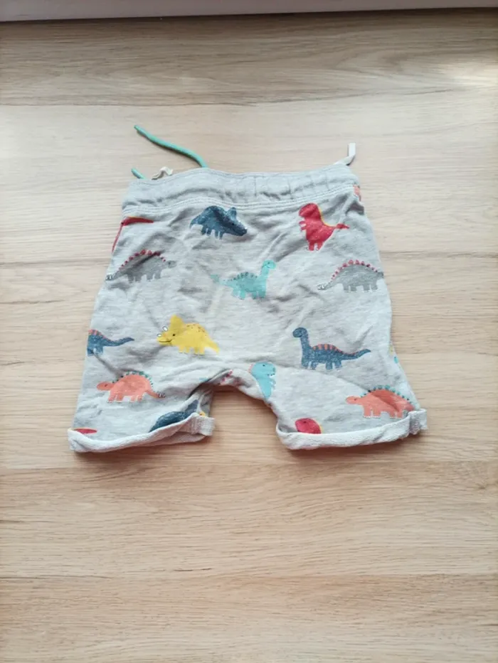 Short - photo numéro 2