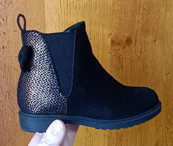 Bottines taille 23 noir et doré