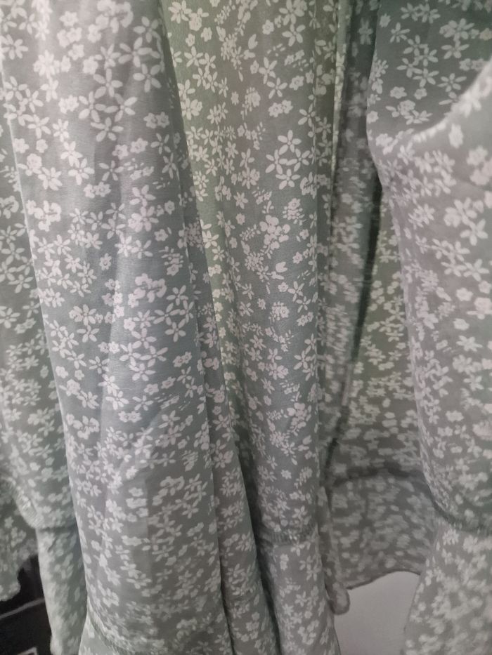 Robes porté feuilles - photo numéro 6