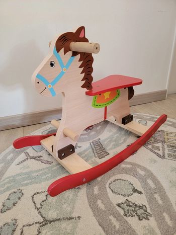 Cheval à bascule 🎠