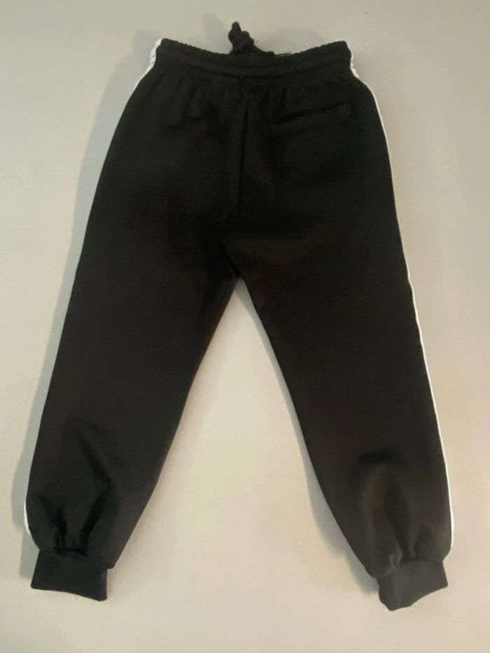 Survêtement jogging de sport pour enfant . 4 ans - photo numéro 4