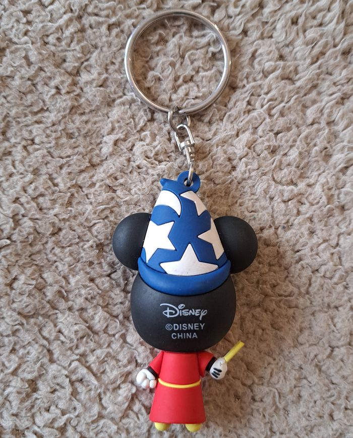 🪆 Figurine porte clés Disney Fantasia - photo numéro 2