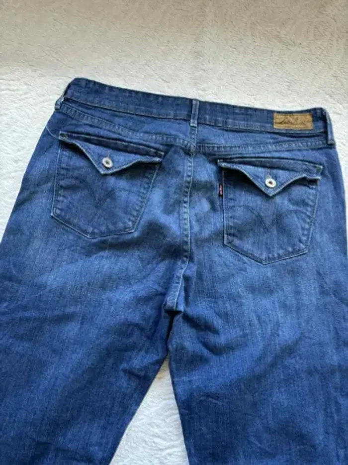 Jean Levi’s Demi Curve Bootcut évasé femme W32 XL/42 bleu  Rare modèle US années 2000 y2k - photo numéro 17