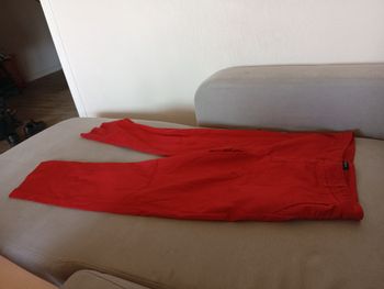 Pantalon rouge