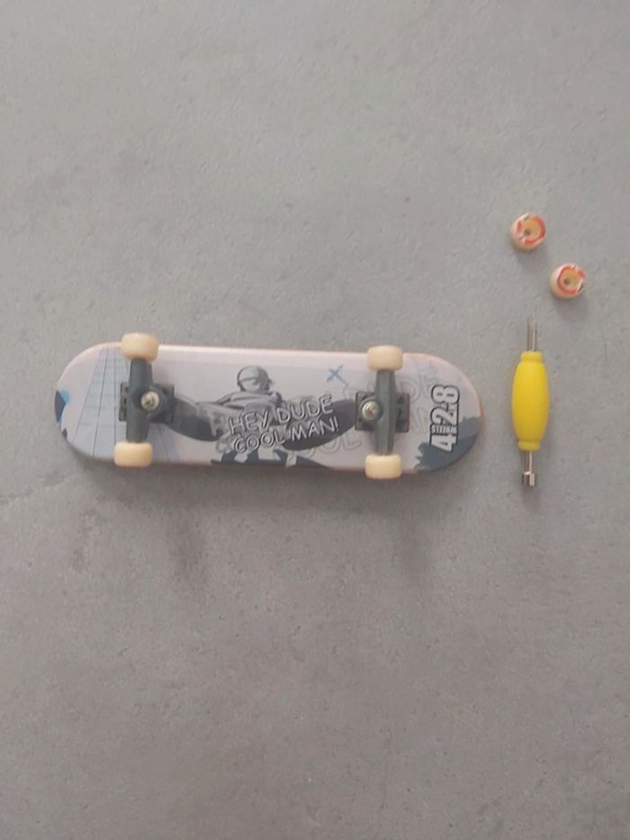 Mini skate - photo numéro 2