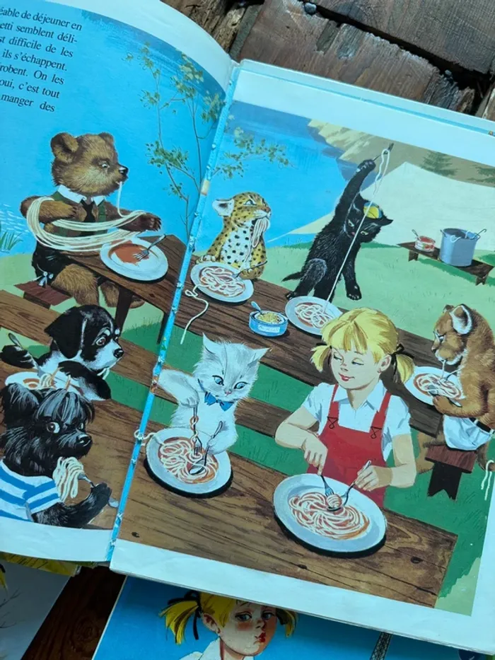 État moyen - Blanc vintage - Lot de 4 livres bd albums Caroline Pierre Probst - photo numéro 9