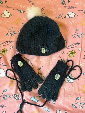 Ensemble bonnet et gants