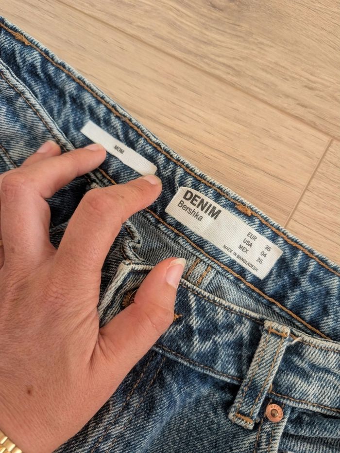 Jean Mom avec défaut 36 - photo numéro 2
