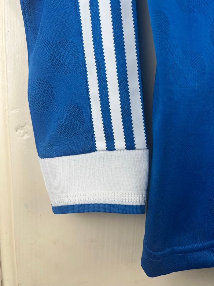 Maillot Réal Madrid 2026 Mbappé 10 Manche long - photo numéro 9