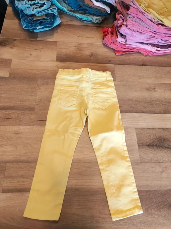 Pantalon Kiabi 4 ans - photo numéro 3