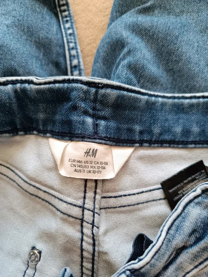 Short en jean H&M taille 11 ans - photo numéro 3