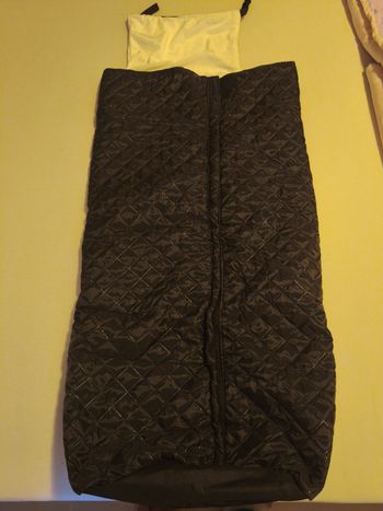 Housse pour personnes en fauteuil roulant 