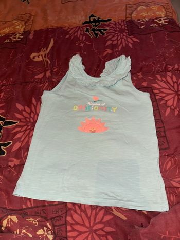 Débardeur fille taille 10 ans🦄