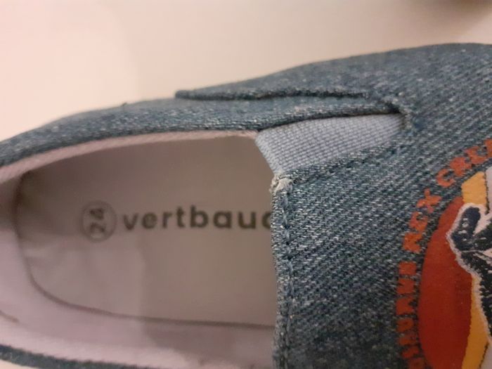 2 Paires de chaussons garçon pointure 23 - photo numéro 2