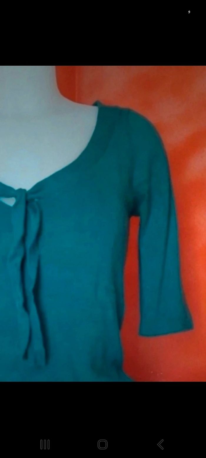 Pull grand col V et manches 3/4de chez zara - photo numéro 4