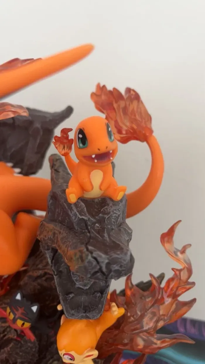 Pokémon - Statuette Dracaufeu - photo numéro 7