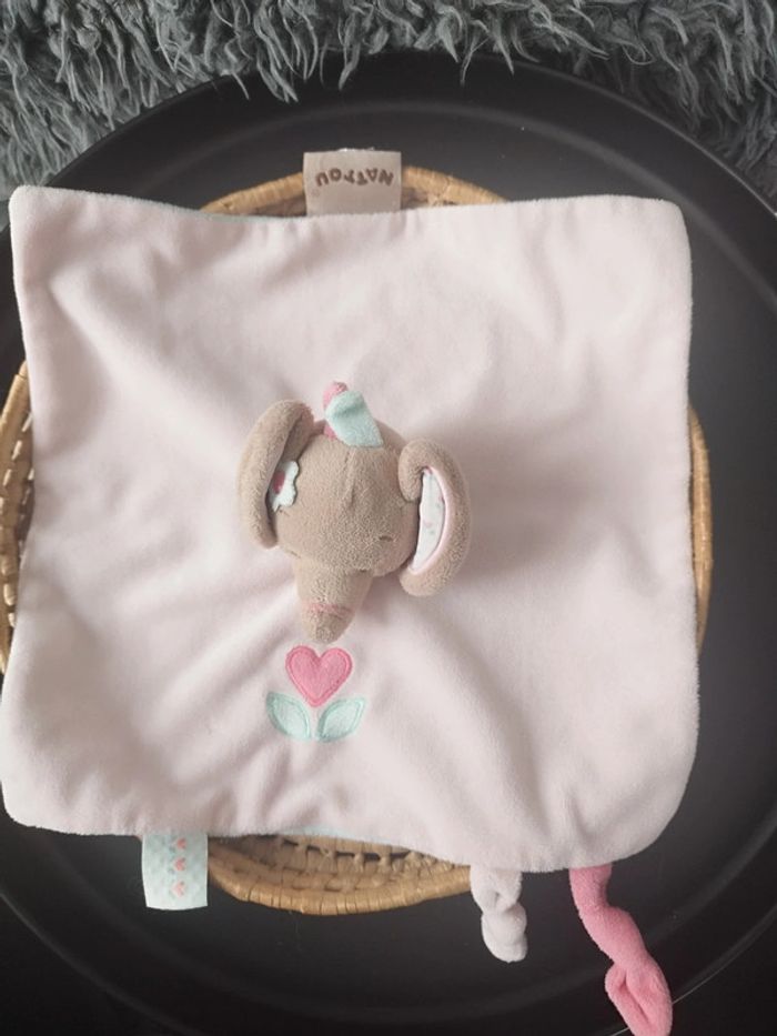 Doudou Éléphant rose Nattou - photo numéro 2