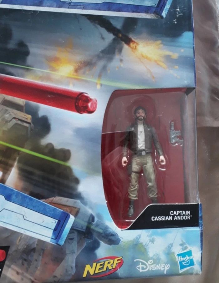 Vaisseau Star Wars Rebel U-Wing Fighter - photo numéro 2