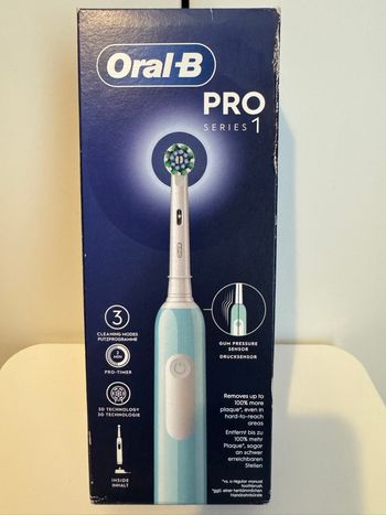 Brosse à dents électrique Oral B pro 1