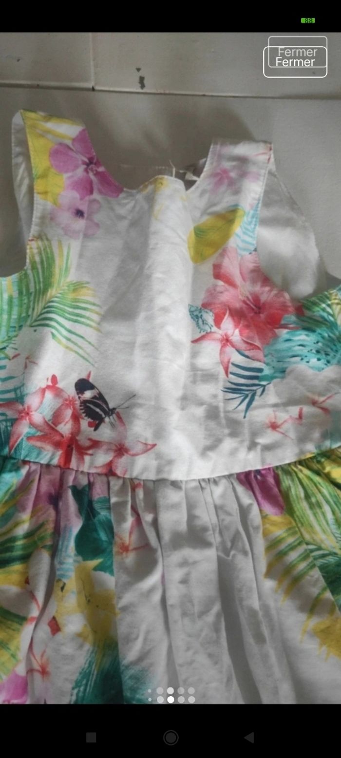 Très belle robe fille e10 - photo numéro 6