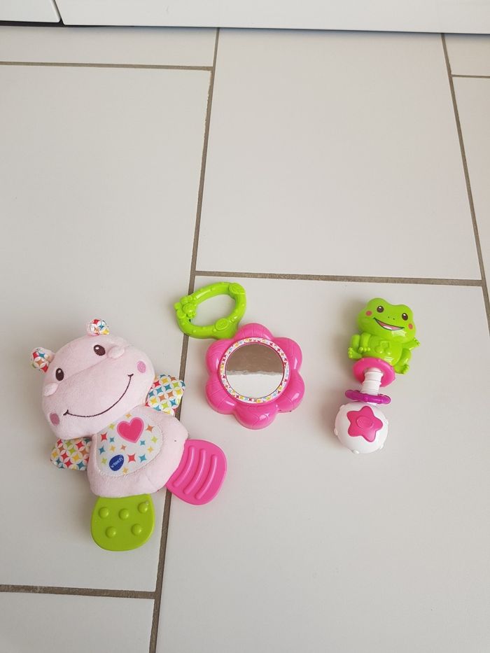 Lot jouets hippo