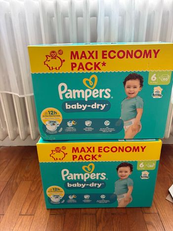 2 paquets Pampers taille 6